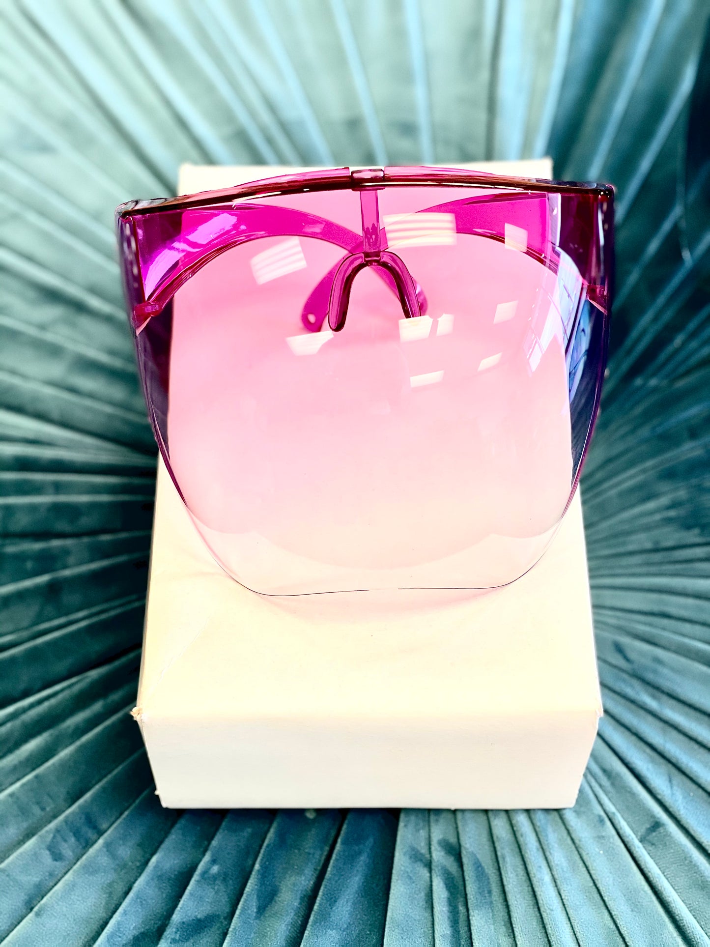 Luxe Bubble Shield