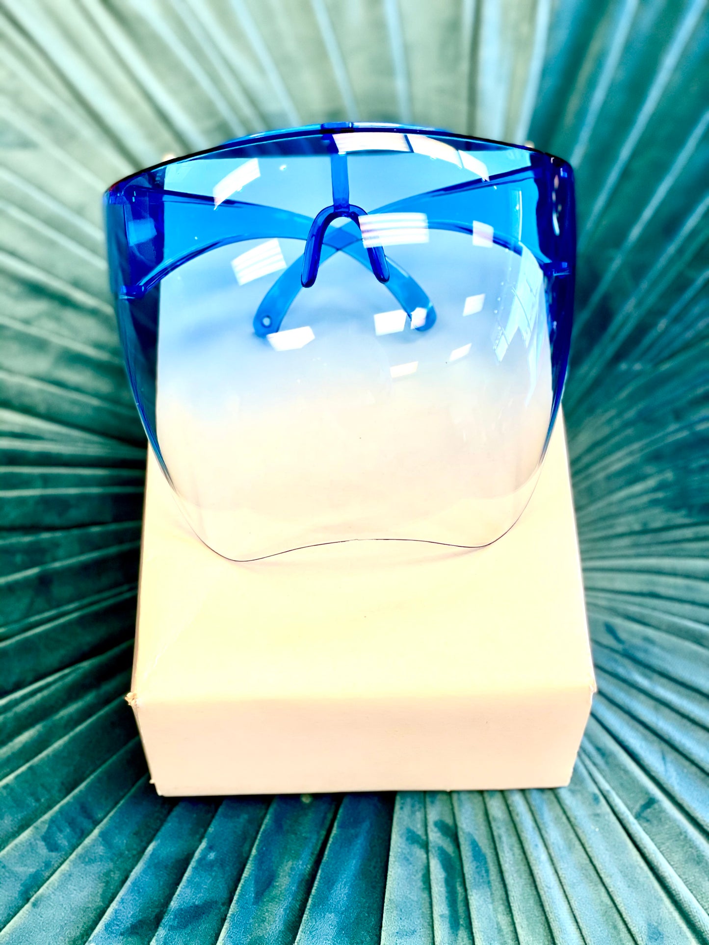Luxe Bubble Shield